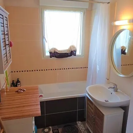 Apartment Proche *